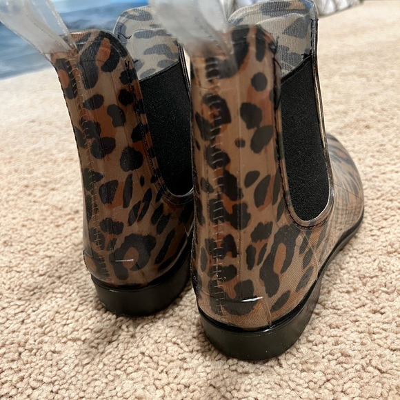 ALDO Rain Booties - Picture 2 of 4